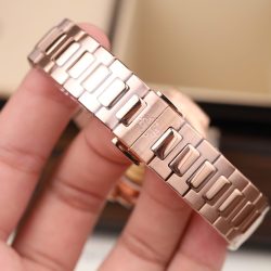 Đồng Hồ Nữ Patek Philippe Nautilus 7118 Fake 11 Mạ Vàng Hồng Mặt Trắng Nhà Máy GR 35 (2)