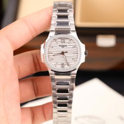 Đồng Hồ Patek Philippe Nautilus 7118 Fake 11 Mặt Trắng Máy Cơ Thụy Sỹ Nhà Máy GR 35 (2)