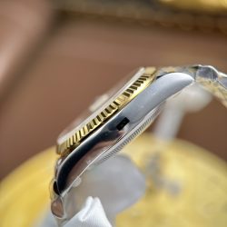 Đồng Hồ Rolex DateJust Rep Cao Cấp Mặt Vàng Họa Tiết Vi Tinh Dây Jubilee Xưởng AR 36mm (2)