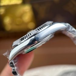 Đồng Hồ Rolex Day-Date Chế Tác Mặt Thiên Thạch Cọc Số Đá Baguette Nặng 186 Grams Xưởng QF 40mm (2)