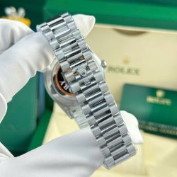 Đồng Hồ Rolex Day-Date Rep 11 Mặt Đen Cọc Số Đá Baguette Nặng 186 Grams Xưởng QF 40mm (2)