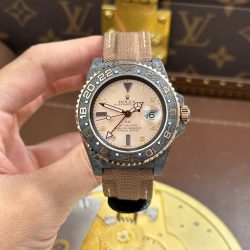 Đồng Hồ Rolex GMT-Master II DiW Replica 11 Vỏ Carbon Đen Mặt Hồng Máy Cơ Thụy Sỹ 40mm (1)