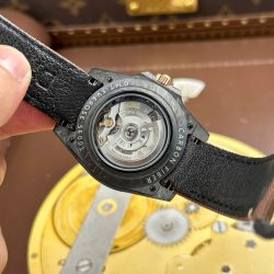 Đồng Hồ Rolex GMT-Master II DiW Replica 11 Vỏ Carbon Đen Mặt Hồng Máy Cơ Thụy Sỹ 40mm (1)