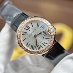 Đồng Hồ Cartier Ballon Blanc Rep 11 Nữ Mặt Xám Viền Đính Đá Nhà Máy AF 30mm (2)