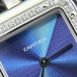 Đồng Hồ Cartier Panthere Small Model Replica 11 Nữ Mặt Xanh Dương Viền Đính Đá 23x30mm (2)