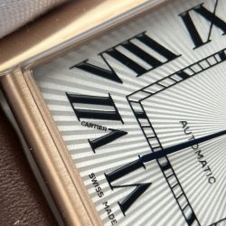 Đồng Hồ Cartier Tank Louis Fake Cao Cấp Mặt Trắng Dây Da Màu Nâu 27.8×38 (2)