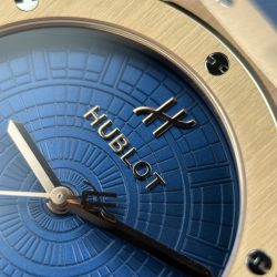 Đồng Hồ Hublot Classic Fusion King Gold Replica 11 Boutique Pisa 1940 Edition Dây Cao Su Xưởng JJZ 42mm (2)