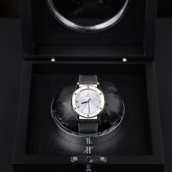 Đồng Hồ Hublot Classic Fusion Replica Cao Cấp Mặt Màu Xám Vỏ Titanium Siêu Nhẹ Xưởng JJZ 42mm (2)