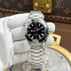 Đồng Hồ Omega Seamaster Planet Ocean 600M Replica 11 Mặt Đen Máy Cơ Thụy Sỹ Nhà Máy VS 39 (2)