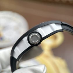 Đồng Hồ Richard Mille RM055 Chế Tác Vỏ Gốm Đen Viền Trắng Xưởng ZF 49.9×42 (2)