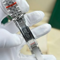 Đồng Hồ Rolex DateJust 126234 Chế Tác Mặt Tím Chải Tia Máy Cơ Thụy Sỹ 36mm (2)