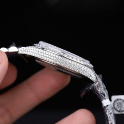 Đồng Hồ Rolex DateJust Mặt Đen Chế Tác Đính Full Kim Cương Moissanite 41mm (2)