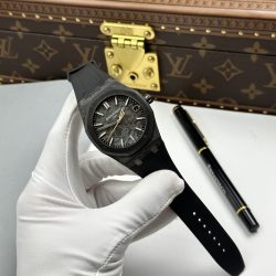 Đồng Hồ Audemars Piguet Royal Oak DiW 15500 Replica 11 Vỏ Carbon Kim Giây Màu Vàng 41mm (2)