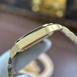 Đồng Hồ Cartier Santos Nữ Chế Tác Mạ Vàng Viền Đính Đá Nhà Máy BV 35mm (2)