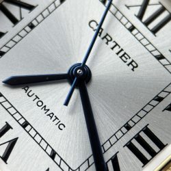 Đồng Hồ Cartier Santos Nữ Chế Tác Mạ Vàng Viền Đính Đá Nhà Máy BV 35mm (2)