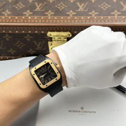 Đồng Hồ Cartier Santos Replica Cao Cấp Mặt Đen Viền Vàng Máy Cơ Tự Động 51.1×41 (2)