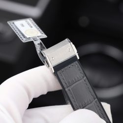 Đồng Hồ Hublot Classic Fusion Màu Xám Chế Tác Đính Kim Cương Moissanite HongKong 38mm (2)