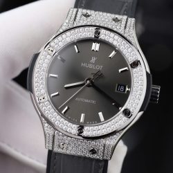 Đồng Hồ Hublot Classic Fusion Màu Xám Chế Tác Đính Kim Cương Moissanite HongKong 38mm (2)