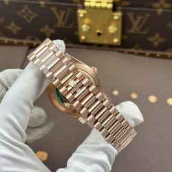 Đồng Hồ Nam Rolex Day-Date Chế Tác Mặt Xanh Lá Cây Bộ Máy Calibre 3255 Nhà Máy RC 40mm (2)