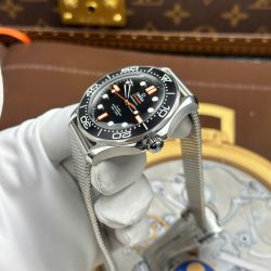 Đồng Hồ Omega Seamaster Diver 300M Replica 11 Mặt Đen Máy Calibre 8806 Super Clone VSF 42mm (2)
