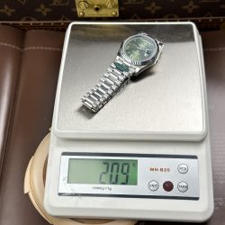 Đồng Hồ Rolex Day-Date Chế Tác Mặt Xanh Lá Cây Tinh Chỉnh Trọng Lượng 212 Gram Nhà Máy RC 40mm (2)