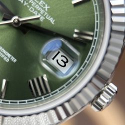 Đồng Hồ Rolex Day-Date Chế Tác Mặt Xanh Lá Cây Tinh Chỉnh Trọng Lượng 212 Gram Nhà Máy RC 40mm (2)
