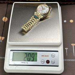 Đồng Hồ Rolex Day-Date Rep 11 Mặt Khảm Xà Cừ Bộ Chuyển Động Calibre 3255 Nhà Máy RC 40mm (2)