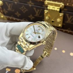 Đồng Hồ Rolex Day-Date Rep 11 Mặt Khảm Xà Cừ Bộ Chuyển Động Calibre 3255 Nhà Máy RC 40mm (2)