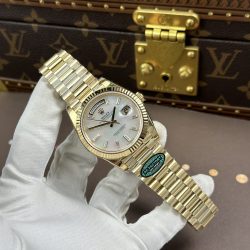 Đồng Hồ Rolex Day-Date Rep 11 Mặt Khảm Xà Cừ Bộ Chuyển Động Calibre 3255 Nhà Máy RC 40mm (2)