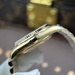 Đồng Hồ Rolex Day-Date Rep 11 Mặt Khảm Xà Cừ Bộ Chuyển Động Calibre 3255 Nhà Máy RC 40mm (2)