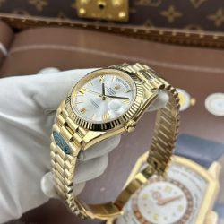Đồng Hồ Rolex Day-Date Rep Cao Cấp Mặt Bạc Máy Calibre 3255 Super Clone Nhà Máy RC 40mm (2)
