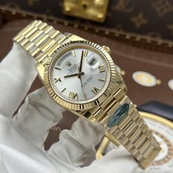 Đồng Hồ Rolex Day-Date Rep Cao Cấp Mặt Bạc Máy Calibre 3255 Super Clone Nhà Máy RC 40mm (2)