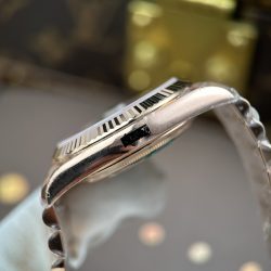 Đồng Hồ Rolex Day-Date Replica 11 Mặt MOP Bộ Chuyển Động Calibre 3255 Nhà Máy RC 40mm (2)