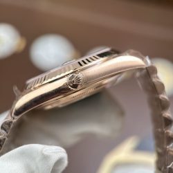 Đồng Hồ Rolex Day-Date Replica 11 Mặt Trắng Sứ Trọng Lượng 212 Gram Chuẩn Auth Nhà Máy RC 40mm (2)