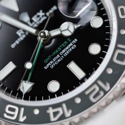 Đồng Hồ Rolex Replica Cao Cấp GMT-Master II 126710GRNR Bruce Wayne Dây Jubilee Nhà Máy VS 40mm (2)