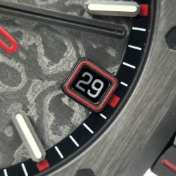 Đồng Hồ Audemars Piguet Chế Tác Royal Oak DiW 15500 Vỏ Carbon Kim Giây Màu Đỏ 41mm (2)