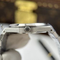 Đồng Hồ Audemars Piguet Chế Tác Royal Oak Openworked Frosted 15412 Mặt Lộ Cơ Viền Đính Đá Baguette 41mm (3)