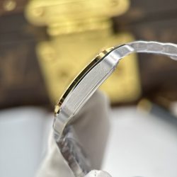 Đồng Hồ Cartier De Santos Small Rep 11 Mặt Trắng Viền Mạ Vàng Đính Đá 27x34 (2)