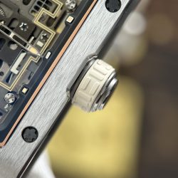 Đồng Hồ Richard Mille RM16-02 Chế Tác Vỏ Titanium Siêu Nhẹ 36x45x10mm (1)