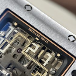 Đồng Hồ Richard Mille RM16-02 Chế Tác Vỏ Titanium Siêu Nhẹ 36x45x10mm (1)